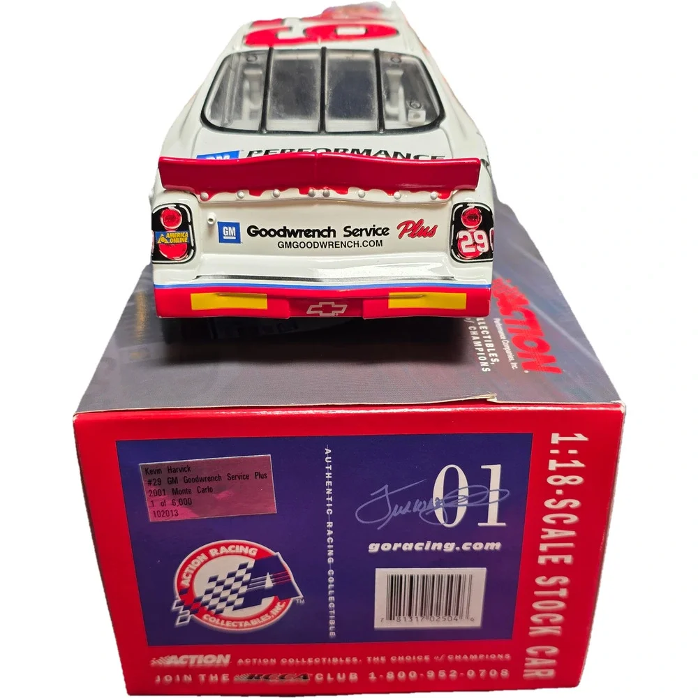 Kevin Harvick #29 GM Goodwrench Service Plus 2001 Rookie 1:18 RCCA Nascar